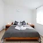 Family-friendly With Swimming Pool Stupin Celine, - 23257 Apartment *