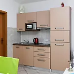 Family-friendly With Swimming Pool Stupin Celine, - 23257 Apartamento Rogoznica (Sibenik-Knin)