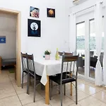 Family-friendly With Swimming Pool Stupin Celine, - 23257 Apartamento Rogoznica (Sibenik-Knin)