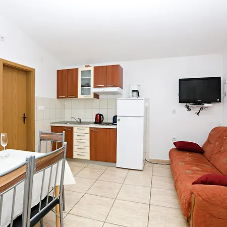 Family-friendly With Swimming Pool Stupin Celine, - 23257 Apartment
