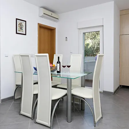 Apartment Family-friendly With Swimming Pool Stupin Celine, - 23257