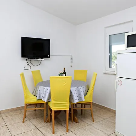 Family-friendly With Swimming Pool Stupin Celine, - 23257 * Rogoznica (Sibenik-Knin)