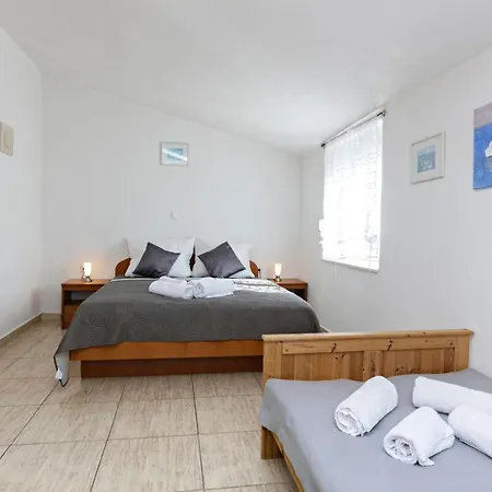 Family-friendly With Swimming Pool Stupin Celine, - 23257 רוגוזניצה
