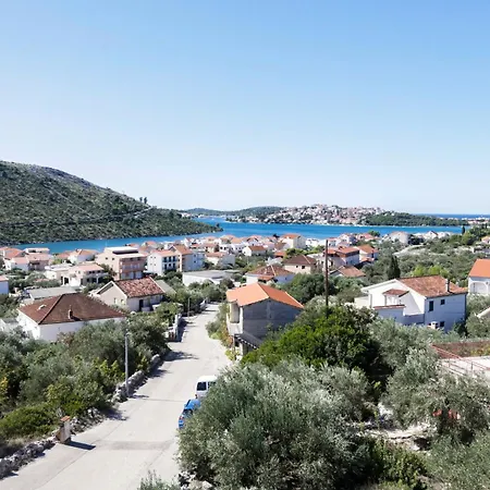 Family-friendly With Swimming Pool Stupin Celine, - 23257 * Rogoznica (Sibenik-Knin)