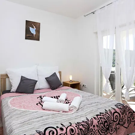 Apartment Family-friendly With Swimming Pool Stupin Celine, - 23257