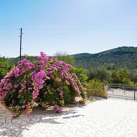 Family-friendly With Swimming Pool Stupin Celine, - 23257 * Rogoznica (Sibenik-Knin)