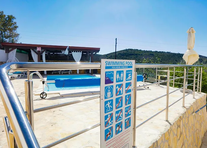Family-friendly With Swimming Pool Stupin Celine, - 23257 Rogoznica (Sibenik-Knin)