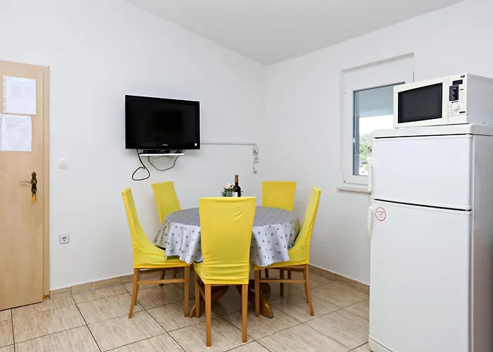 Family-friendly With Swimming Pool Stupin Celine, - 23257 * Rogoznica (Sibenik-Knin)