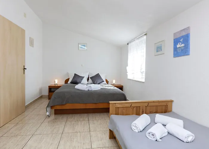 Family-friendly With Swimming Pool Stupin Celine, - 23257 Rogoznica (Sibenik-Knin)