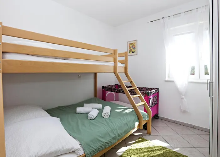 Apartment Family-friendly With Swimming Pool Stupin Celine, - 23257 Rogoznica (Sibenik-Knin)