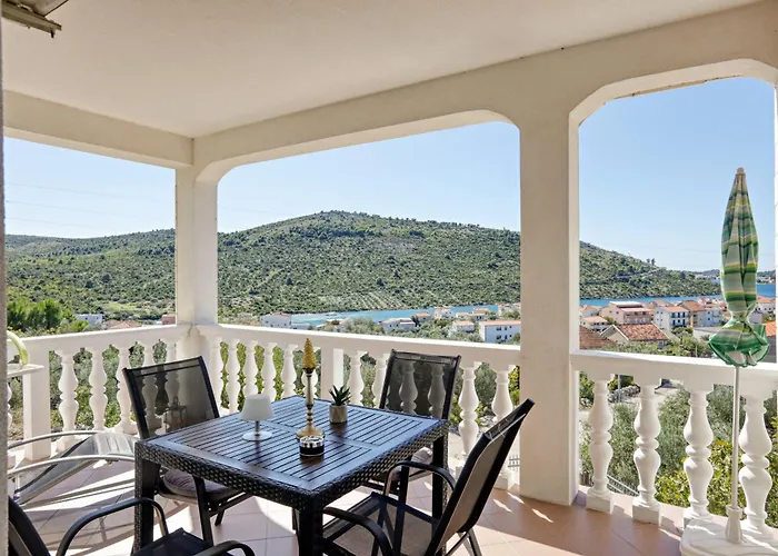 Family-friendly With Swimming Pool Stupin Celine, - 23257 Apartment